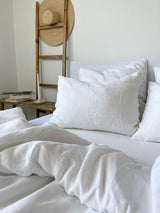 White Housewife Style Linen Pillowcase