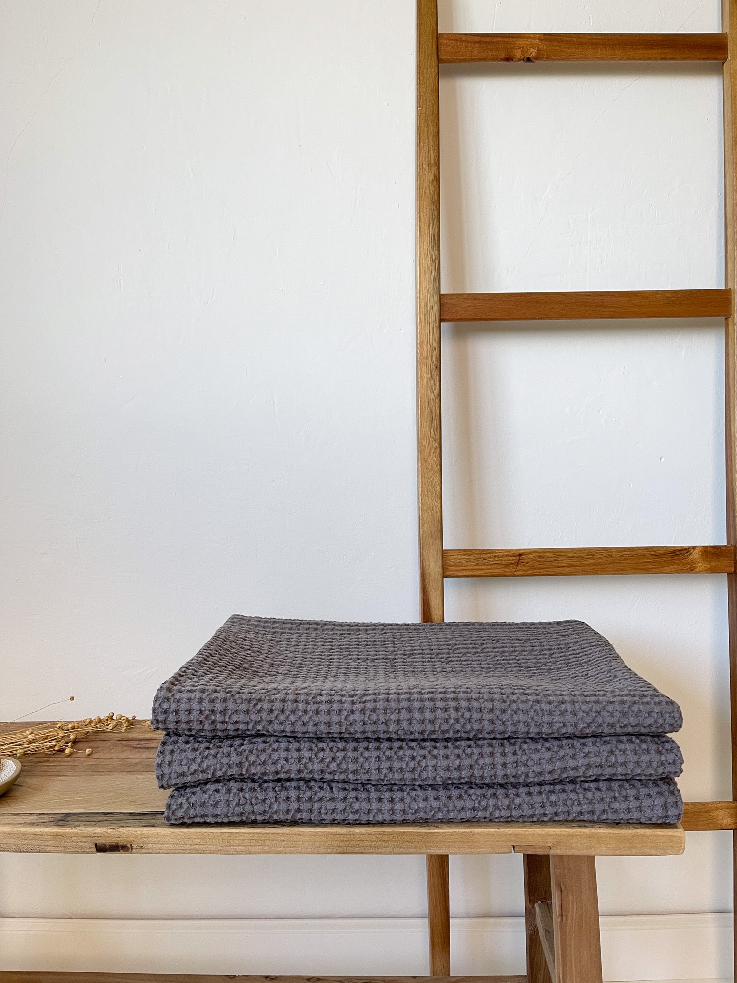 Large Dark Gray Waffle Bath Sheet – Luxuriously Soft – Linen Notes